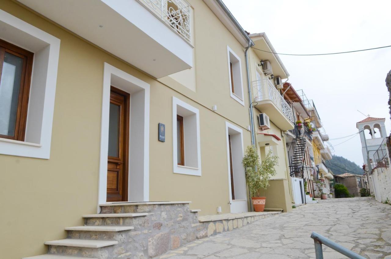 Roloi suites Nafpaktos Extérieur photo