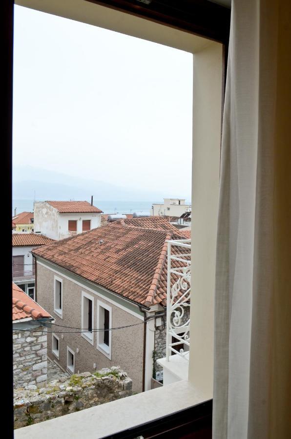 Roloi suites Nafpaktos Extérieur photo